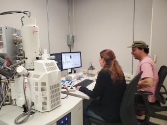 Researchers use electron microscope