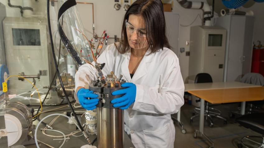 Sandrine Ricote works in the lab on fuel cells