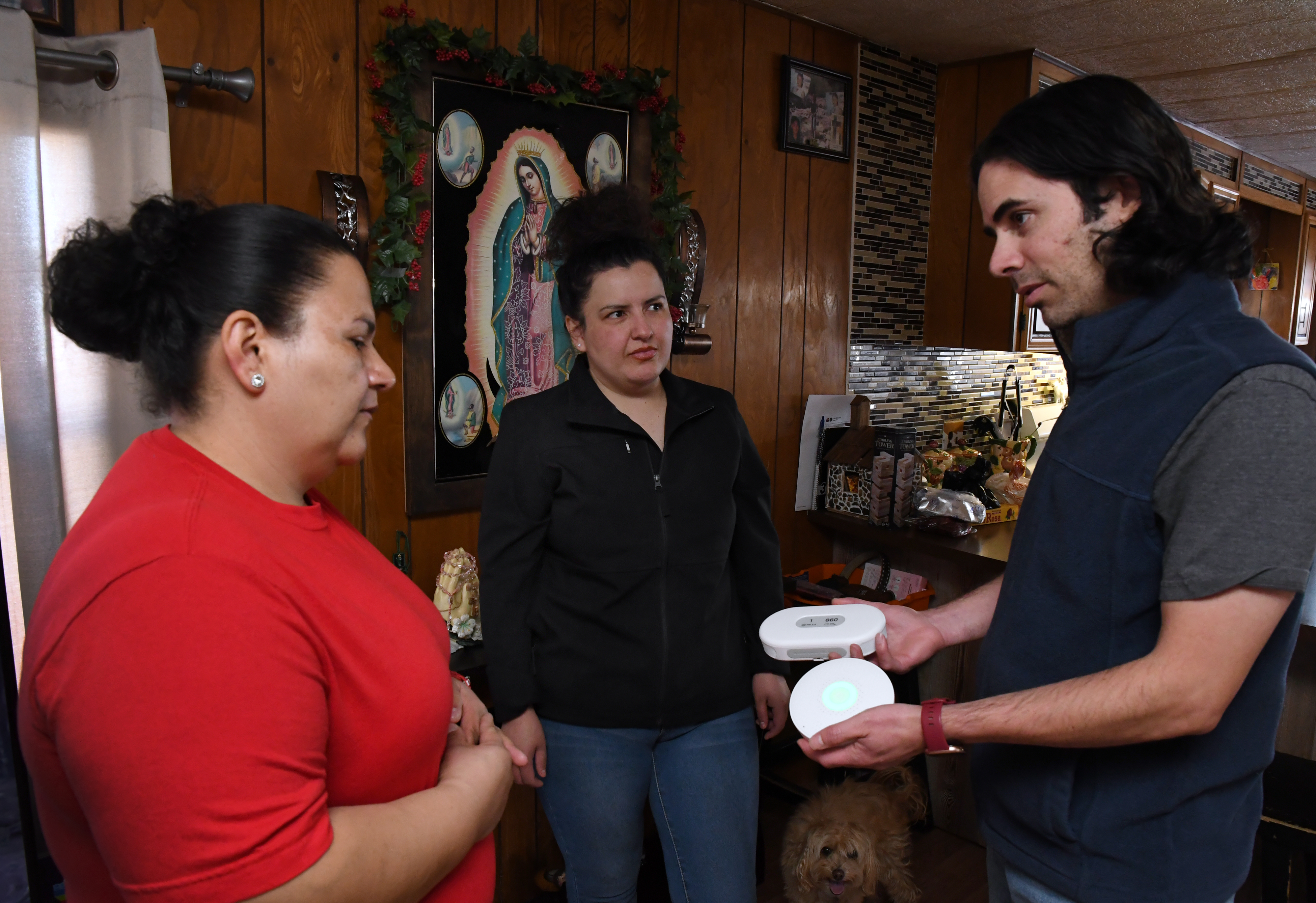 Paulo Tabares Velasco and residents in the Leadville neighborhood