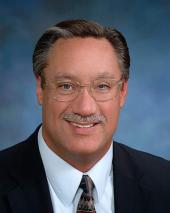 Mark Starzer headshot