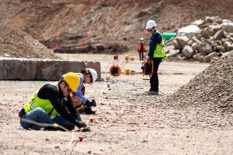 Mines students at Geophysics field session