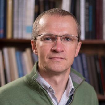 Headshot of Vladan Stevanovic