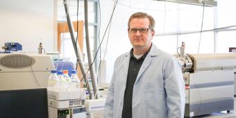 Associate Professor Chris Higgins in his environmental engineering lab.