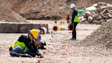 Mines students at Geophysics field session