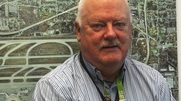 Headshot of Erik Knowles