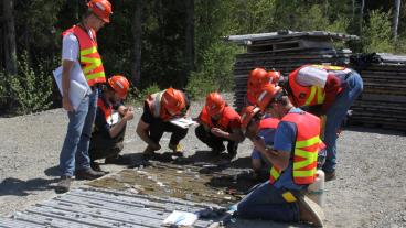 Students log exploration drill cores at the LaRonde base metal mine in Quebec. The Center for Advanced Subsurface Earth Resource Models aims to optimize how real measurements can be used to increase the accuracy of model predictions.