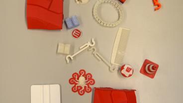 An array of 3D printing pieces students have created using the CECS Design Lab.