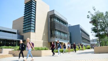 Mines students on campus on the first day of school Aug. 20, 2018