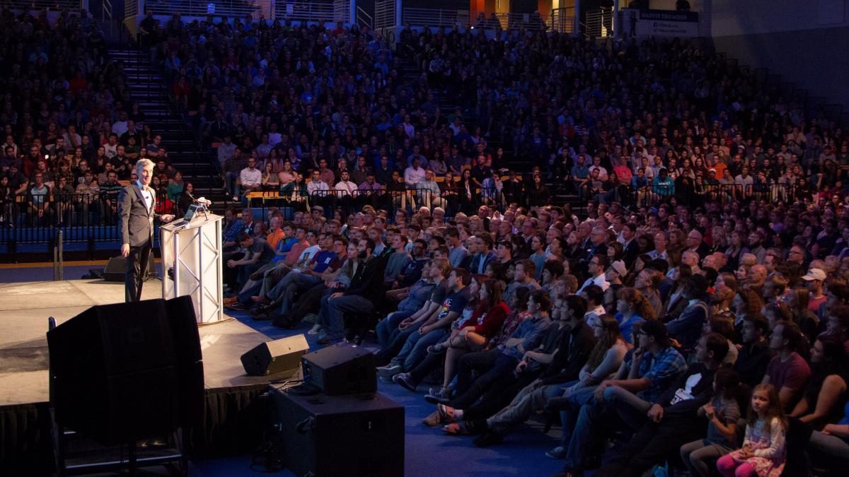 Bill Nye speaks to sold out crowd at Mines' 2016 President's Distinguished Lecture.